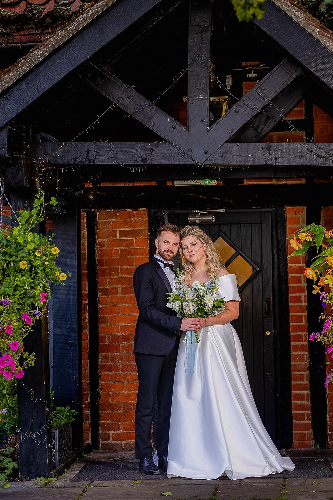 bride and groom portraits