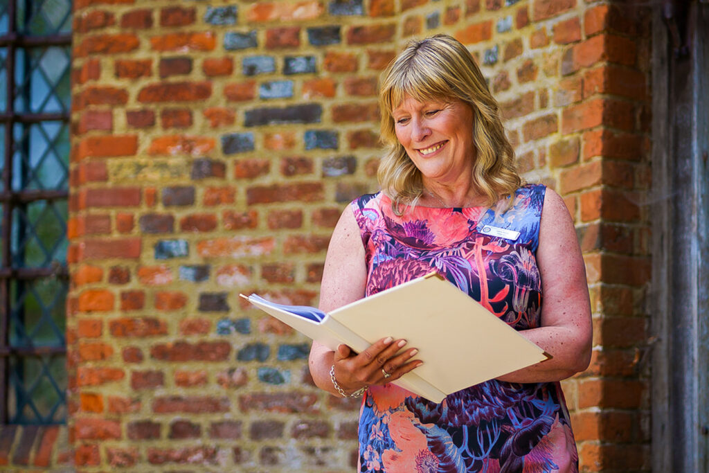 wedding supplier - debra massey wedding celebrant