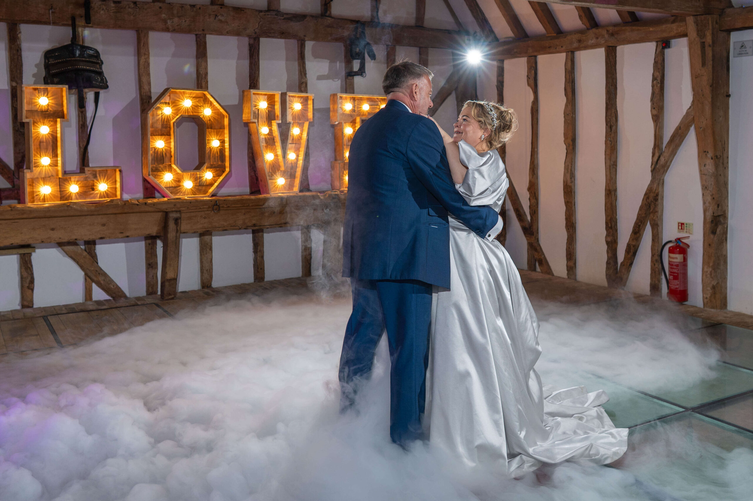 south farm wedding - couple having their first dance