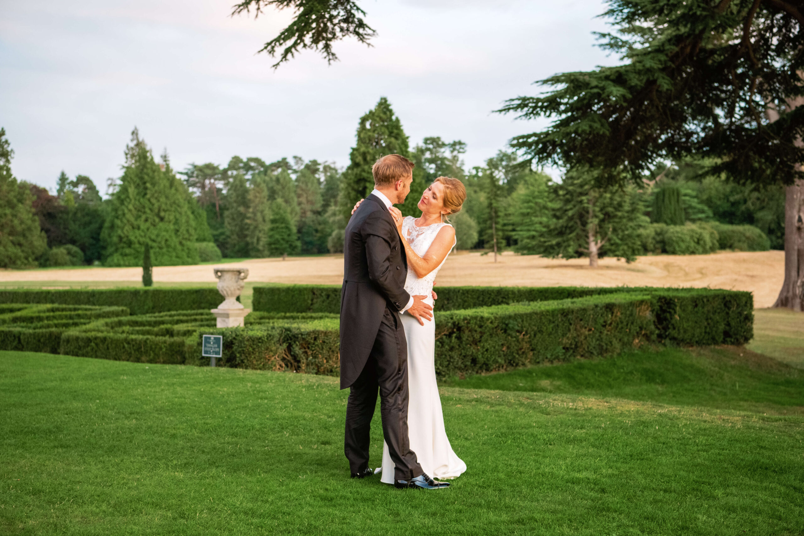 hedsor house - portrait shot of bride and groom